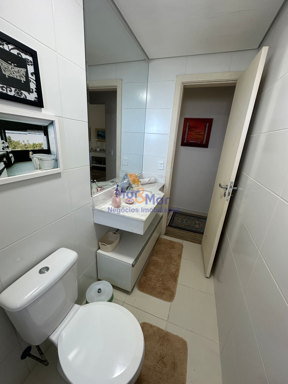 Apartamento na Praia das Astúrias, Guarujá - SP