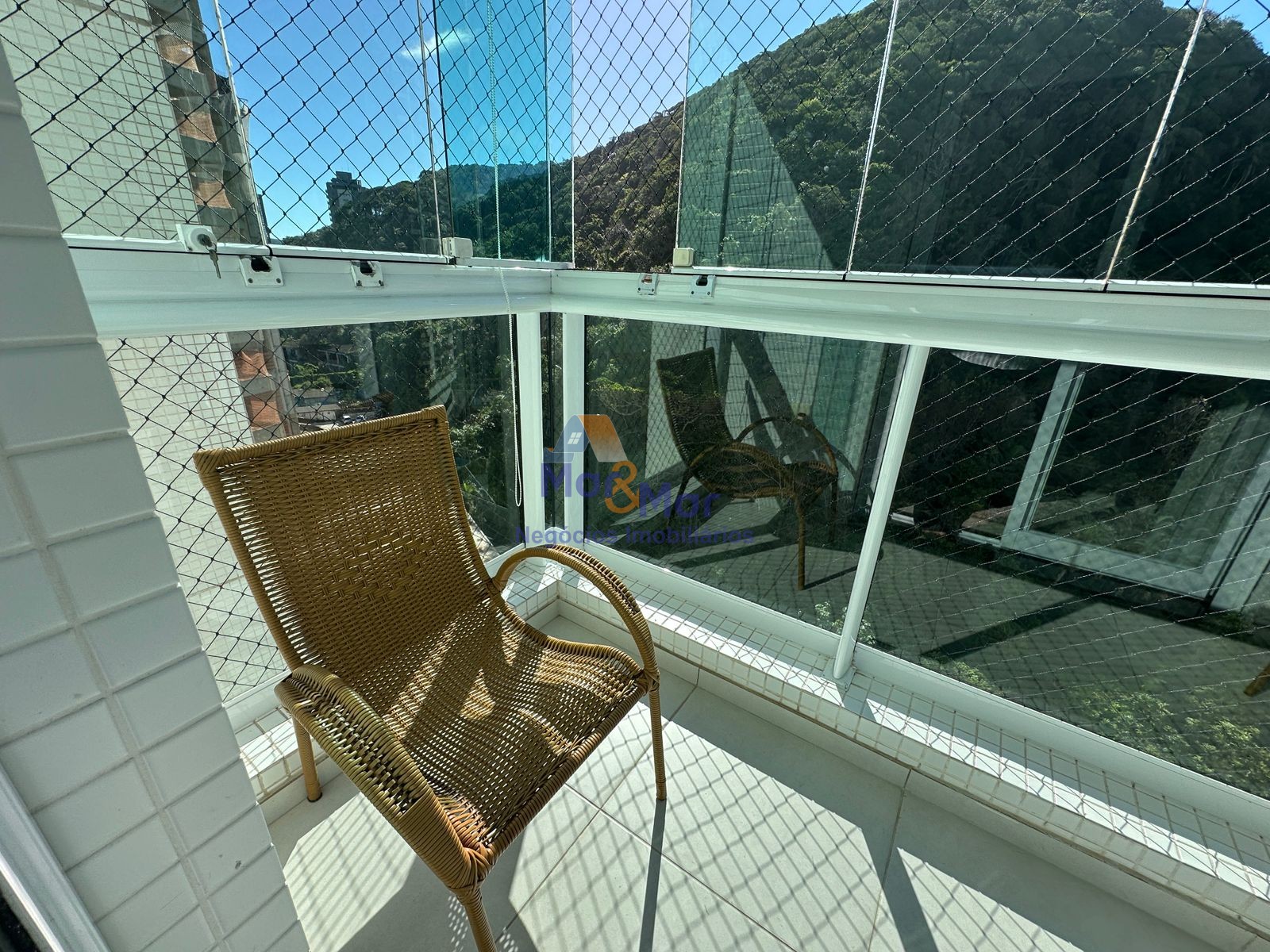 Apartamento Frente ao Mar, Praia da Enseada, Guarujá - SP