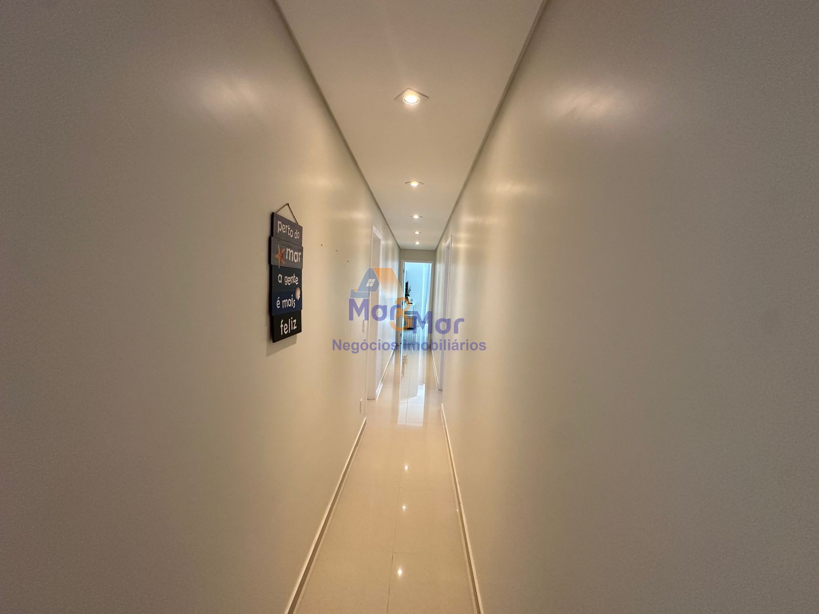 Apartamento Frente ao Mar, Praia da Enseada, Guarujá - SP